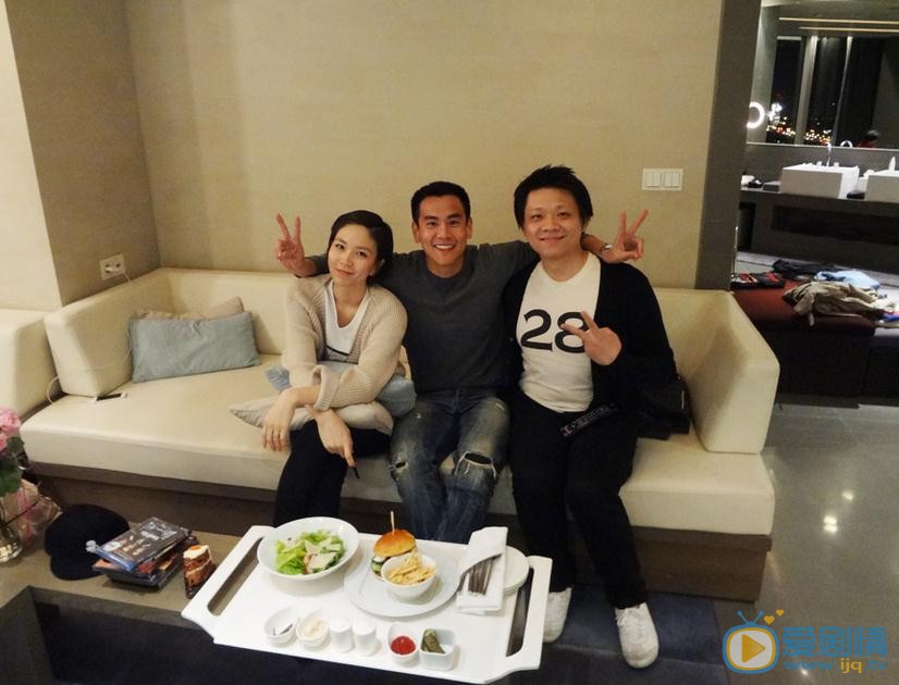 彭于晏自拍生活照 彭于晏个人资料 彭于晏海量生活照