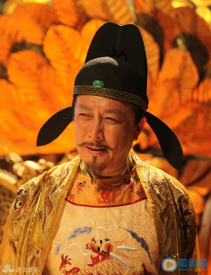 唐国强武则天秘史剧照 唐国强饰演唐德宗 电视剧《舞乐传奇》是根据骠国王子千里献乐的历史改编而成，揭秘“一路向北”的和平之旅与“千里献乐”的文化盛宴。