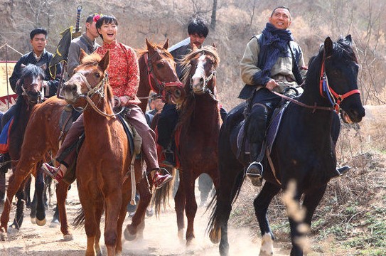 兵出潼关方振东剧照 