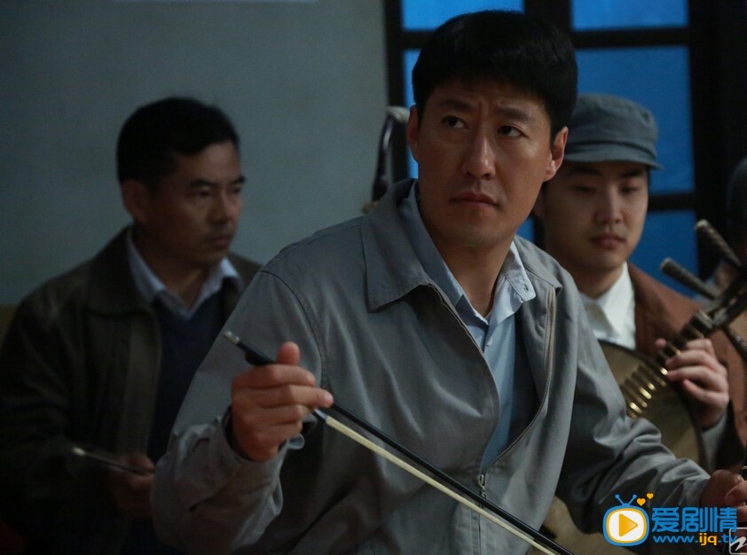 我的二哥二嫂周武剧照周武剧照