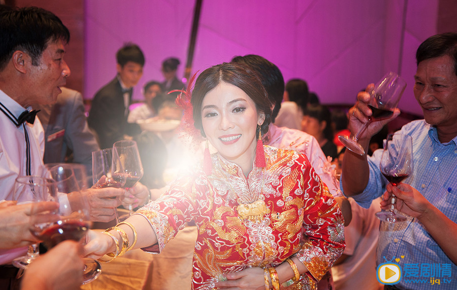 殷宝莹婚纱照  殷宝莹写真