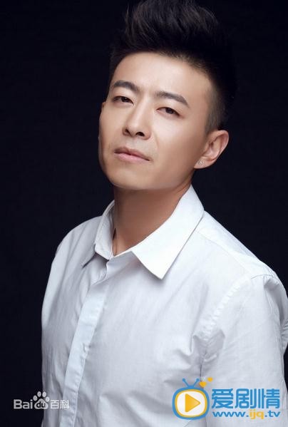 李槐龙写真