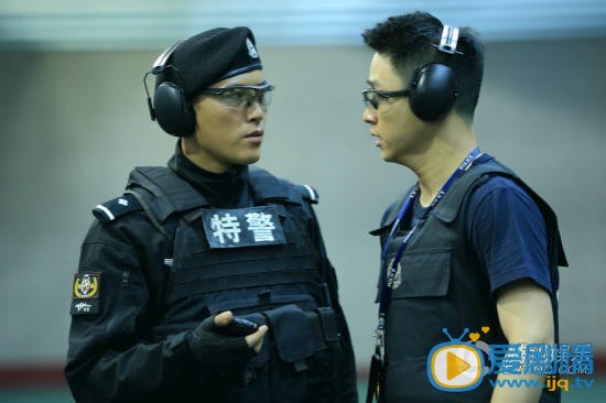 特警力量沈鸿飞剧照 