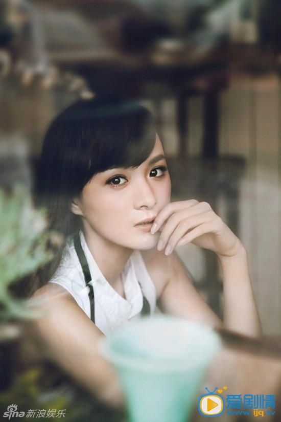 李依伊青春写真 李依伊高清写真_李依伊高清剧照