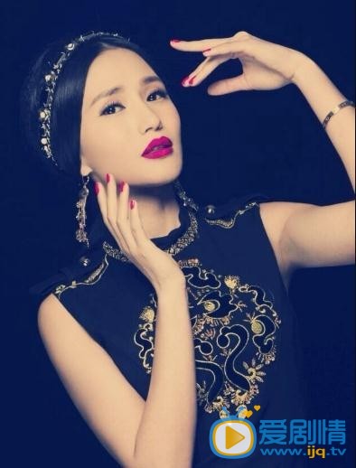 万美汐写真 万美汐写真