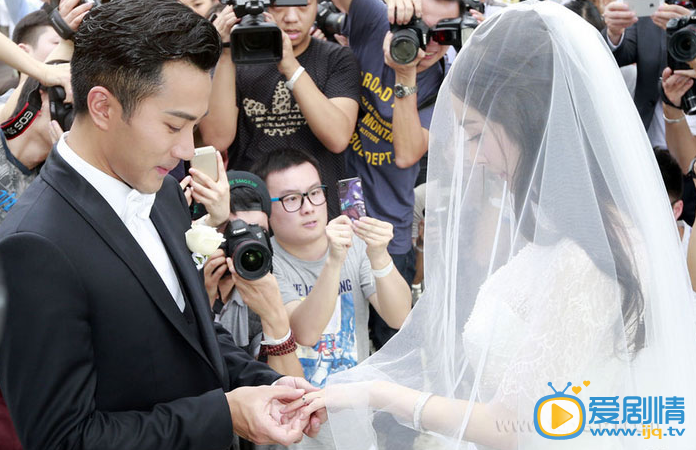 刘恺威婚纱照 婚纱照