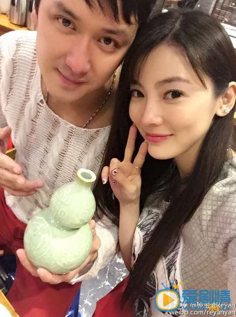 殷宝莹殷宝莹和巫迪文合照 殷宝莹和巫迪文合照
