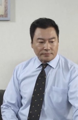 冬暖花会开英世达剧照 