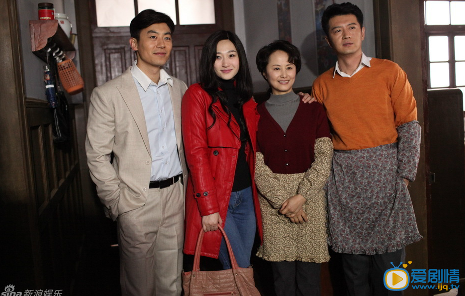 姐妹兄弟周丽萍剧照  姐妹兄弟周丽萍剧照