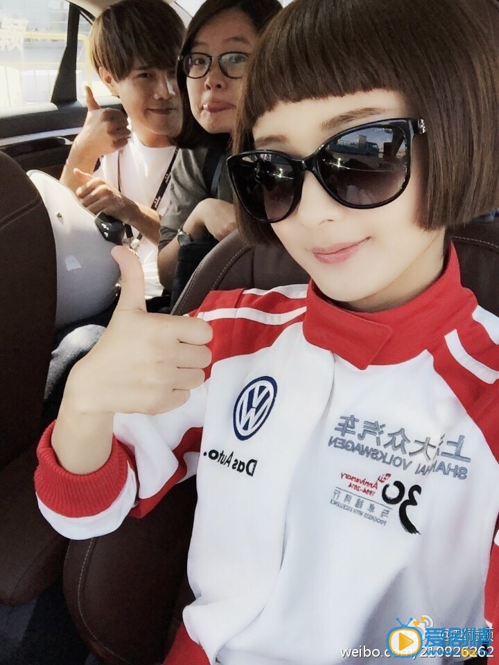 赵丽颖卖萌照 赵丽颖高清写真_赵丽颖高清剧照