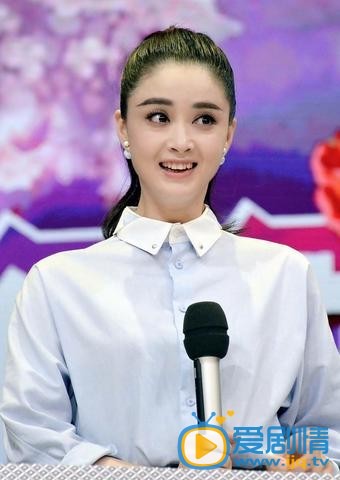 蒋欣活动照 蒋欣活动照