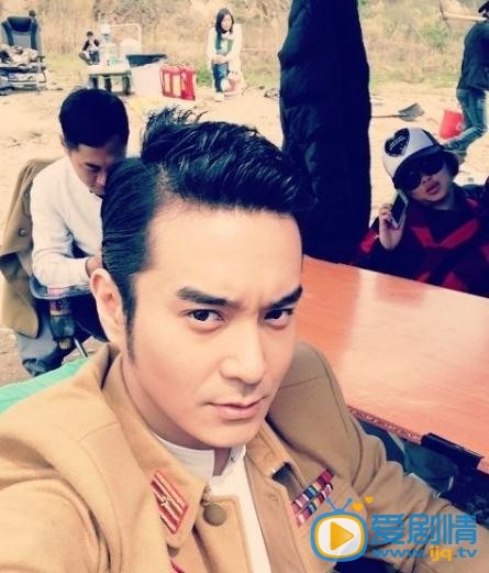 王铭铎片场照 王雅伦片场照