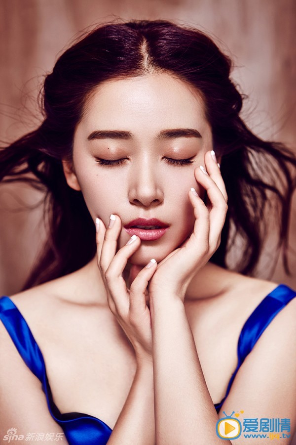 阚清子深V写真 阚清子个人资料介绍简介阚清子个人写真