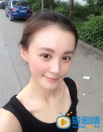 毛林林生活照 毛林林素颜照