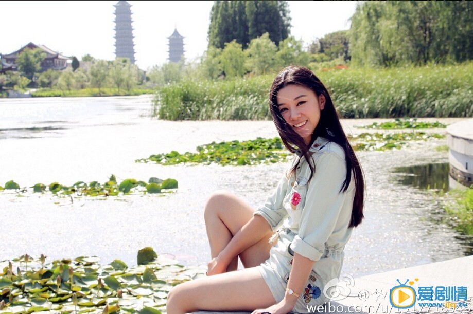 李小萌靓丽性感日常 李小萌高清写真_李小萌高清剧照