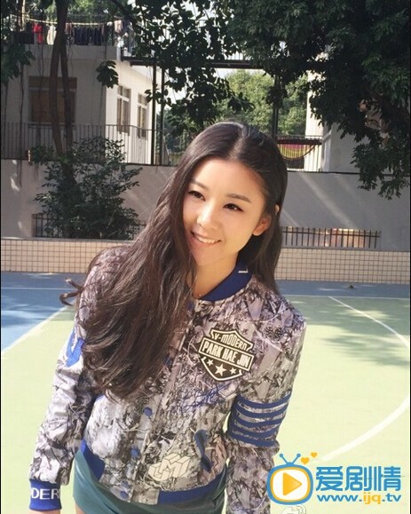 李小萌靓丽性感日常 李小萌高清写真_李小萌高清剧照