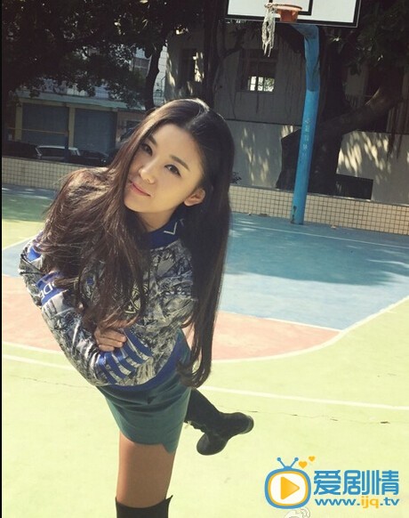 李小萌靓丽性感日常 李小萌高清写真_李小萌高清剧照