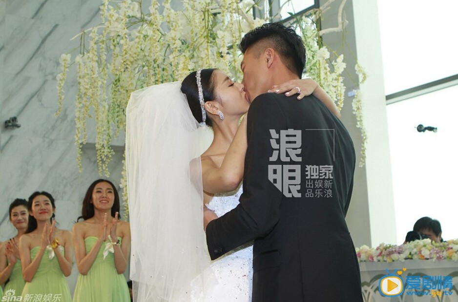 王雷李小萌王雷结婚照 王雷高清写真_王雷高清剧照