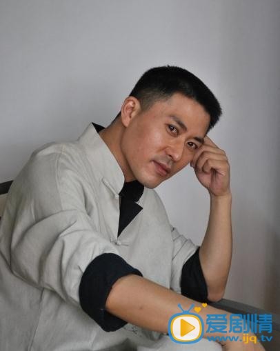 张静东生活照