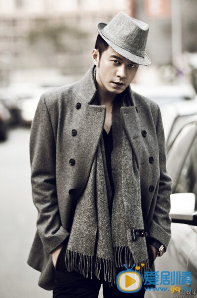 杨奇鸣都市型男写真 杨奇鸣都市型男写真