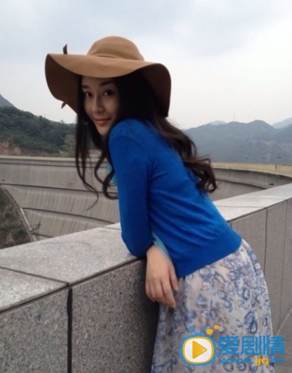 鲍丹生活照 鲍丹高清写真_鲍丹高清剧照