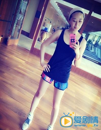 吕易珊生活照