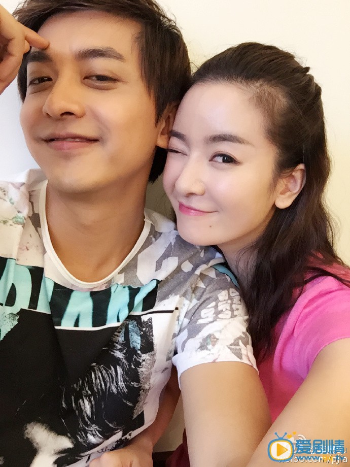 李晟和男友李佳航秀恩爱 李晟高清写真_李晟高清剧照