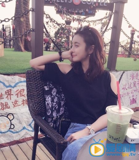 王瑞子生活照 王瑞子高清写真_王瑞子高清剧照