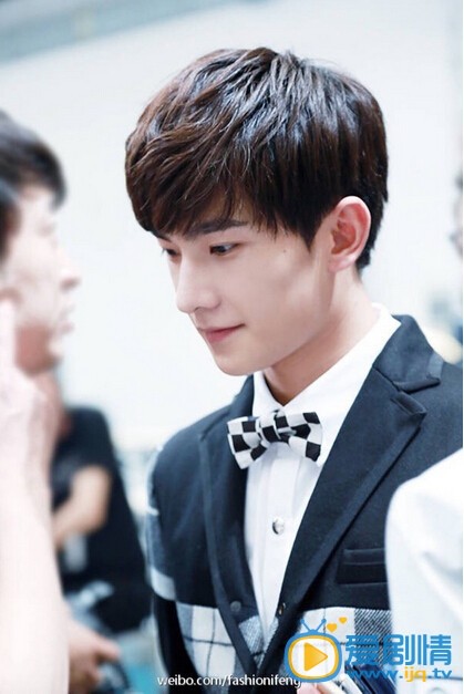 杨洋男神照 杨洋高清写真_杨洋高清剧照