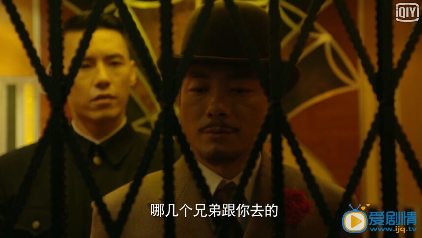 电视剧毕业歌中洪望楠被怀疑泄露的飞机制造厂的消息，电视剧毕业歌中到底是谁泄露了飞机制造厂的地址？