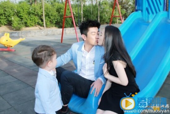 杜江和霍思燕全家合影照 杜江高清写真_杜江高清剧照