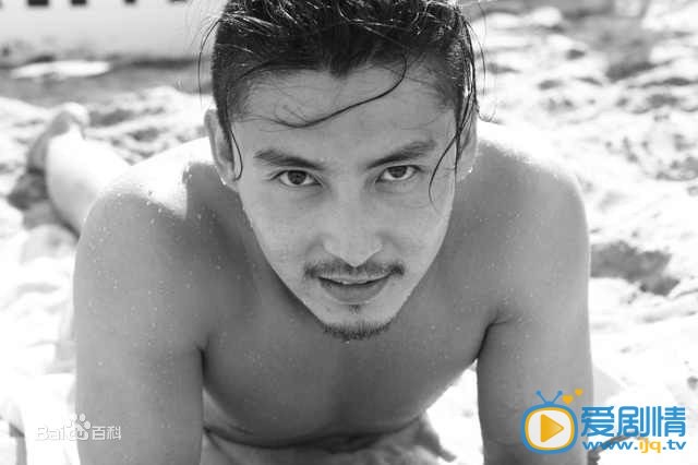 王泷正硬汉写真 王泷正高清写真_王泷正高清剧照