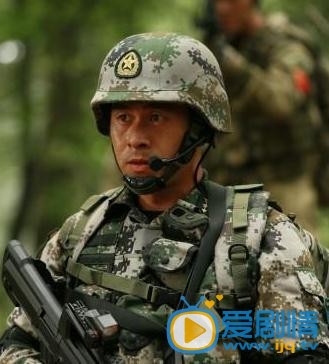 马东延军旅照 马东延高清写真_马东延高清剧照