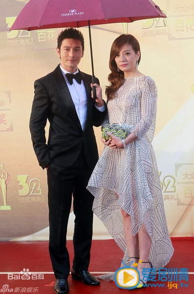 黄晓明和女艺人合照 黄晓明高清写真_黄晓明高清剧照