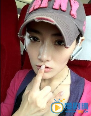 陈洁嘟嘴卖萌照 陈洁高清写真_陈洁高清剧照