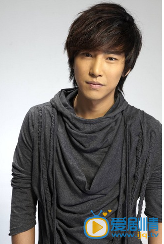 有效期限爱上你黎易川剧照 