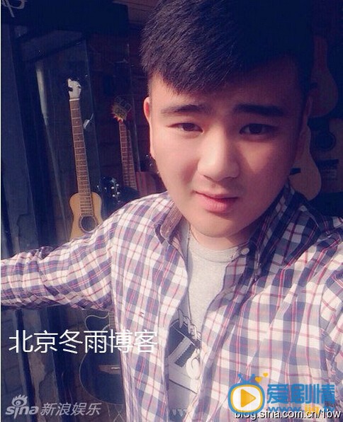 傅艺伟和儿子合影 傅艺伟高清写真_傅艺伟高清剧照