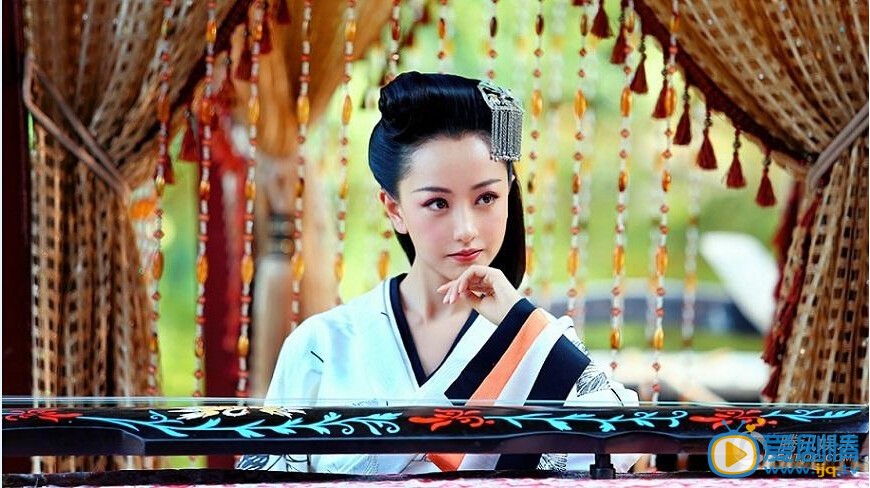 云中歌杨蓉湖上泛舟尽显东方古典（组图）