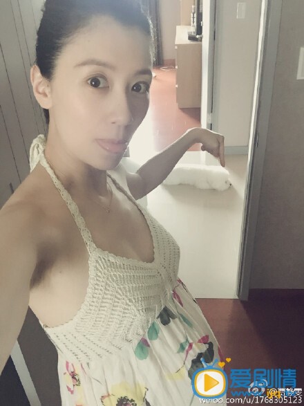 贾静雯怀孕照 贾静雯高清写真_贾静雯高清剧照