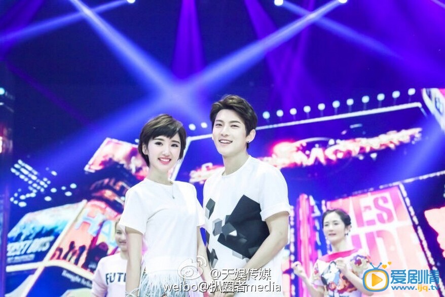 陈翔毛晓彤合体照 陈翔高清写真_陈翔高清剧照