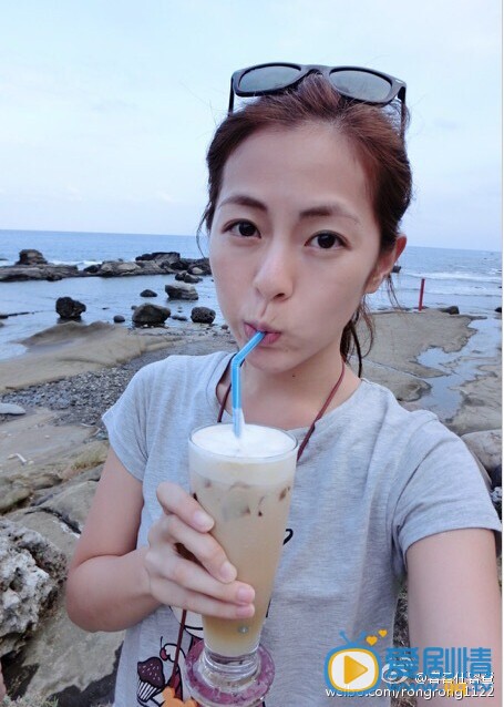 任容萱生活照 任容萱高清写真_任容萱高清剧照