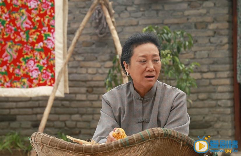 王丽云俺娘田小草剧照 王丽云高清写真_王丽云高清剧照