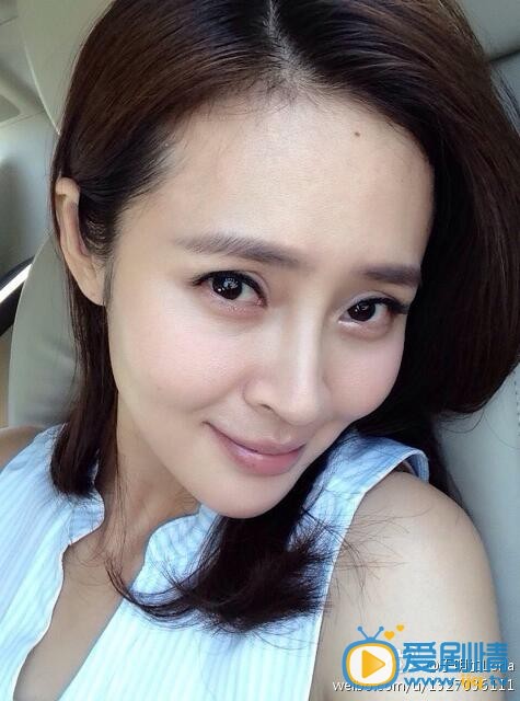 于明加生活照 于明加高清写真_于明加高清剧照