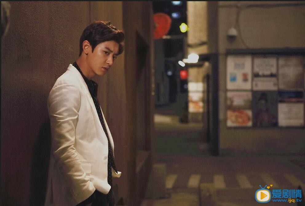 所以，和黑粉结婚了厚俊剧照 厚俊剧照