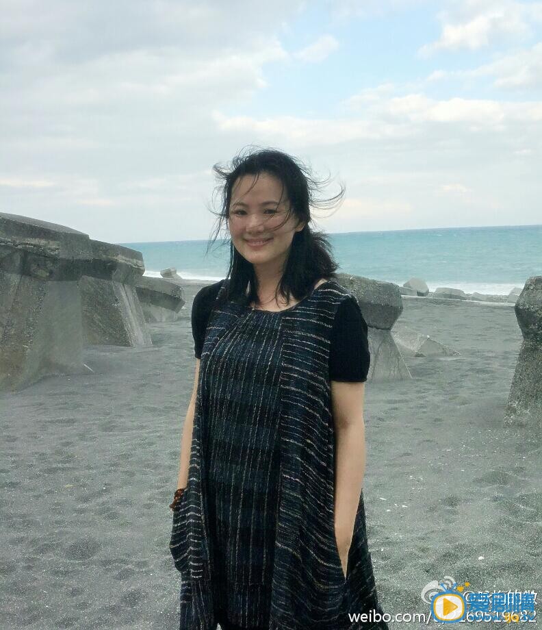 咏梅生活照 咏梅高清写真_咏梅高清剧照