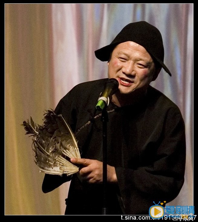 唐鉴军演出照 唐鉴军高清写真_唐鉴军高清剧照