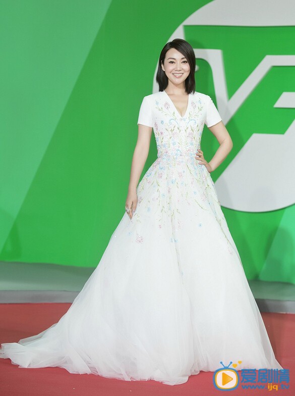 闫妮婚纱写真 闫妮高清写真_闫妮高清剧照