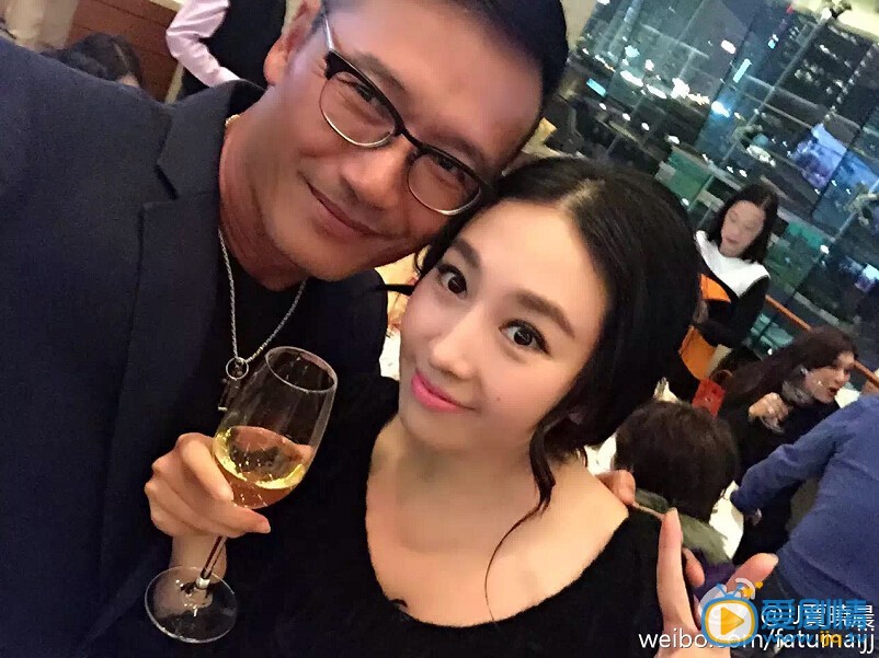 贾晓晨明星合照 贾晓晨高清写真_贾晓晨高清剧照