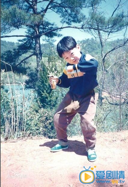 崔振赫儿时照片 崔振赫高清写真_崔振赫高清剧照
