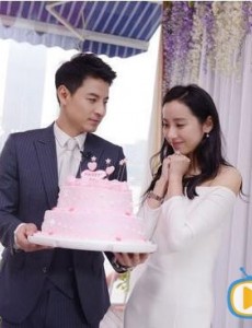 吕一生日钱泳辰豪华游艇、DR钻戒求婚 吕一喜极而泣 祝福纷至沓来